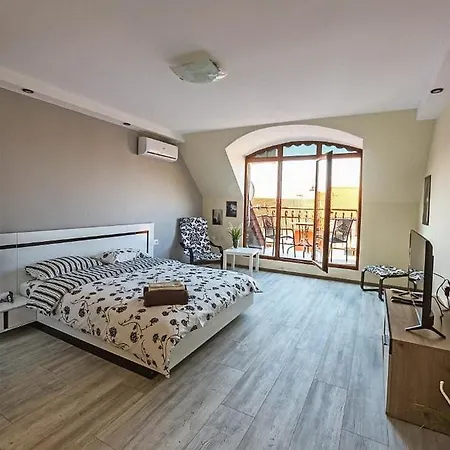 Victoria Hotel Rooms Veliko Tarnovo * Велико-Тырново